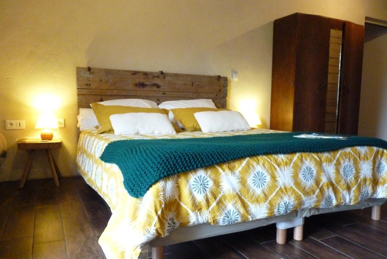 Chambres D'Hotes Le Chateau Rouge Saint-Germain-sur-Moine Екстериор снимка